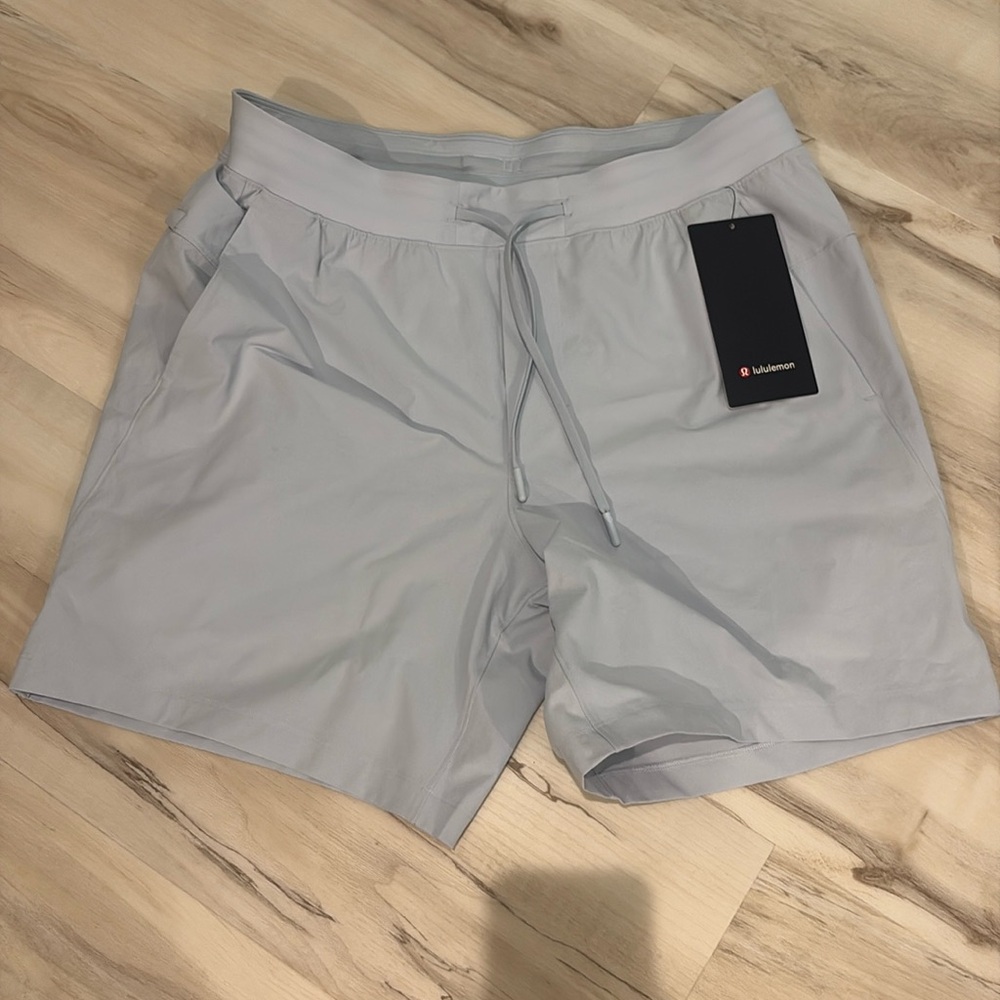 Lululemon zeroed in short 7”